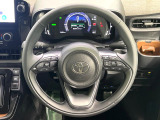 【純正革巻きステアリング】上質な革を使用することで、手にしっかり馴染みとても運転しやすいハンドルです♪