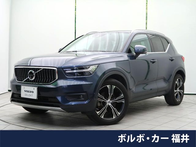 XC40 B4 AWD インスクリプション 4WD