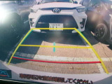 バックカメラ付き♪車庫入れ、バックでの駐車時に後方が見える事での安心感は大きいです☆一度装備したら外せなくなるアイテムです♪