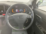 ダイハツディーラーでは「ダイハツ認定U-CAR」という基準を設け、車選びに詳しくないお客様でも「安心して選べる」をご提供しています。