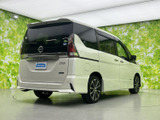 セレナ 2.0 ハイウェイスター Vセレクション 4WD 