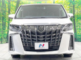 弊社では、全車『修復歴なし』のお車のみ取り扱っております。専任バイヤーによる厳選した仕入れの後、入庫後の車両チェックを行い、ネクステージが認定した高品質な中古車をご提供しております。