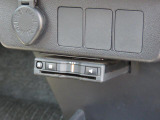 ETCも装備していますよ!ETC車載機を利用すると高速料金が割引に!!サイフにも優しい装備ですね♪