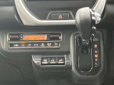■シフト周りです!エアコンはオートエアコンで快適です!