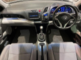CR-Z 1.5 アルファ 