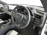 ES 300h Fスポーツ 