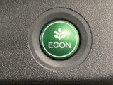 ★ECONスイッチ★ エコドライブを加速しよう!スイッチをONにすると、運転の仕方によるロスを抑え込み燃費をよくするようクルマが頑張ります(*^ー^*)燃費向上にチャレンジ♪