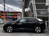 フォルクスワーゲンを代表する先進の電気自動車です。