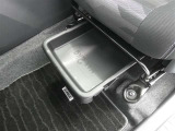 取り出しやすく、しまいやすい収納スペースが満載です。ティッシュやペットボトル等、用途に合わせた収納が可能ですので、使い方はあなた次第!