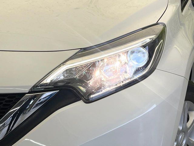 日産 ノート 1.2 X の中古車詳細 (32,855km, ブリリアントホワイト