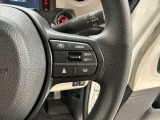 クルーズコントロールを装備しています。高速道路などで一定の速度で走ってくれるので運転が楽ですよ!速度を設定できますので、スピードの出しすぎにも注意できます。