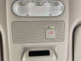 SOSコール 走行中の緊急時(病気や事故、あおり運転など)にボタンひとつでオペレーターに接続!救急や警察への連絡をサポートいたします。※使用にはお申し込みが必要です、詳しくはスタッフまで