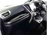 助手席目線です!足元が広くストレスの少ない車内空間を過ごすことができます!