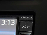 日産純正ナビゲーションMC314D-Wが付いています。