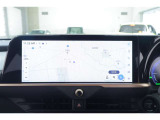 ディスプレイオーディオを装備。スマホとクルマをつなぐことで、これまでのナビに加えて、いろんなサービスが楽しめます。