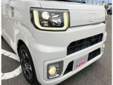 【LEDヘッドライト】LEDならではのデザイン性の高いライトデザインはスタイリッシュな外観にピッタリです♪明るさもバッチリなので夜間の走行も安心してお乗り頂けます♪