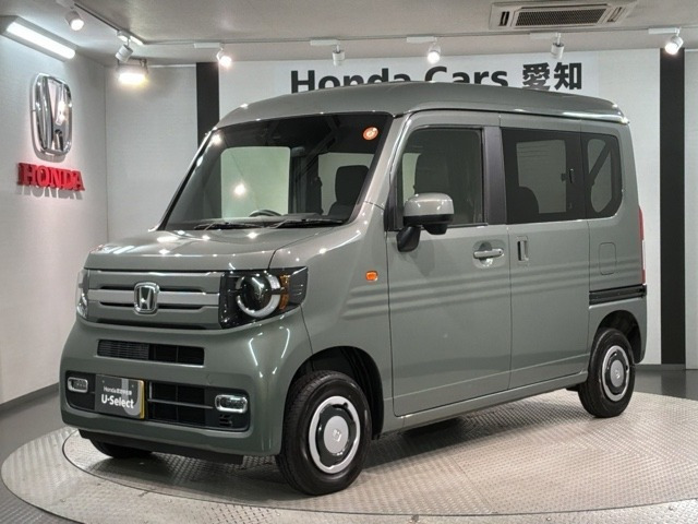N-VAN ファン 4WD 