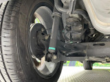 お車を安心してお乗りいただく為には、足回りの定期点検が欠かせません。サービスサポート(有償保証)では無料点検もご提供しており、安心のカーライフをお過ごしいただけるサポート体制が整っています。