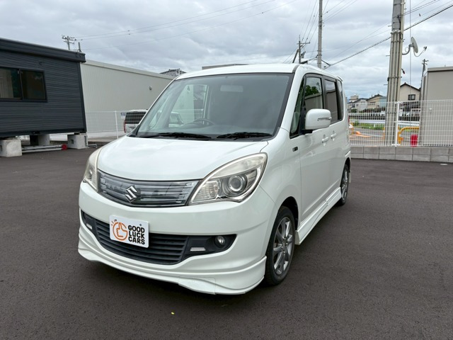 ソリオ 1.2 ブラック＆ホワイト 4WD 