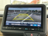 バックモニターも装備しております。駐車が苦手な方でもご安心下さい!