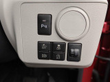 ダイハツディーラーでは「ダイハツ認定U-CAR」という基準を設け、車選びに詳しくないお客様でも「安心して選べる」をご提供しています。