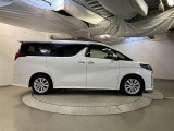 当社でご購入頂いた全ての車両はご納車前、エンジンオイル交換・ワイパーゴム・ブレーキ点検・調整・その他確認の上ご納車いたします。