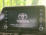 【純正8インチナビ】人気の純正ナビを装備。オーディオ機能も充実しており、Bluetooth接続すればお持ちのスマホやMP3プレイヤーの音楽を再生可能!毎日の運転がさらに楽しくなります!!