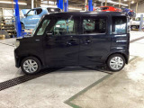 中古車の保証は納車日より1年間、走行距離無制限となっております。もっと長い保証をご希望される方へさわやかプラス保証がございます。最長3年間保証が受けられます。