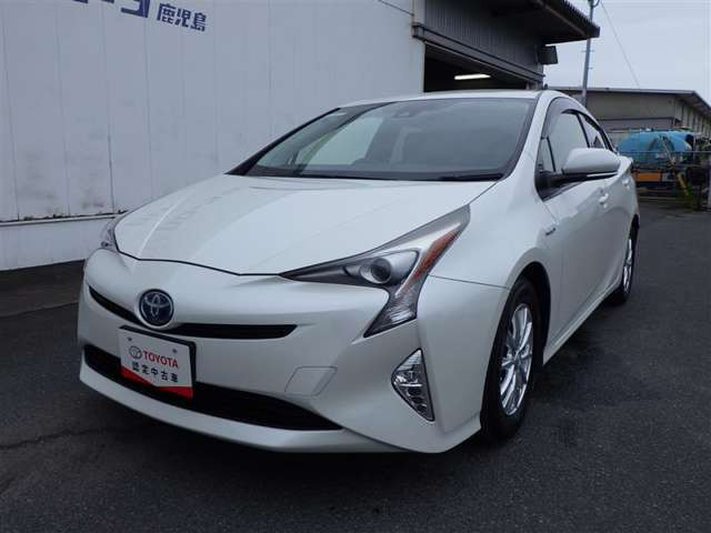 トヨタ プリウス 1.8 S の中古車詳細 (55,000km, パールマイカ, 鹿児島