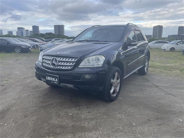 Mクラス ML350 4マチック 4WD 4WD サンルーフ