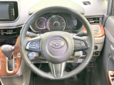 【純正革巻きステアリング】上質な革を使用することで、手にしっかり馴染みとても運転しやすいハンドルです♪