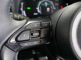 ステアリングスイッチ付き。前方から目を離すことなく操作することが可能です