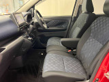 【車内ルームクリーニング済】専門スタッフにより車内はきれいにルームクリーニングを行っております。