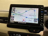 アップルカープレイ対応ギャザズナビ搭載です。知らない道も安心ですね!