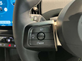 【アクティブクルーズコントロール】先行車との車間距離を維持しながら自動で加減速を行い走行をサポートしてくれる優れもの。車両停止や再加速も行うので渋滞時の運転負荷の軽減にも貢献します!