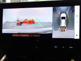 バックガイドモニターを装備しています、車庫入れもラクラクです。パノラミックビューモニターを搭載しています、上からの画像も表示されます。