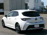 明るく広々、落ち着いた店内では、中古車のご検討・ご購入のほか、携帯電話(au)の購入等、様々なご相談に幅広く応えていきます♪