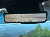【デジタルインナーミラー】後席の大きな荷物や同乗者で後方が確認しづらい時でも安心!カメラが撮影した車両後方の映像をルームミラー内に表示。クリアな視界で状況の確認が可能です!