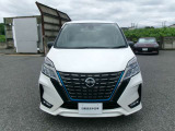セレナ 1.2 e-POWER ハイウェイスターV アーバンクロム 