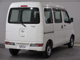 ボディクリーニング後、愛車をピカピカの状態へ保護するコーティング「ブライトパック」がおススメです!水垢がつきにくく、手入れがしやすくなりますよ!いつも愛車をきれいにしておきたい方におススメです。