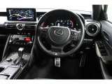 レクサス車に精通したスタッフがそろっておりますので、お客様の愛車を安心してお任せ下さい!