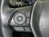 ステアリングスイッチ装備!運転しながら手元でオーディオの操作などができます。