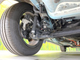 お車を安心してお乗りいただく為には、足回りの定期点検が欠かせません。サービスサポート(有償保証)では無料点検もご提供しており、安心のカーライフをお過ごしいただけるサポート体制が整っています。
