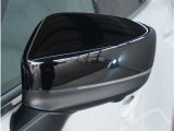 【ドアミラーウインカー】格好良さだけではなく対向車両からの視認性もよく安全に走行する為の安全装備のひとつです。