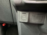 シガーソケット用の充電器が使用可能です!