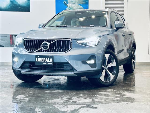 XC40 アルティメット B4 AWD 4WD 本革シート