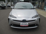 プリウス 1.8 S E-Four 4WD 