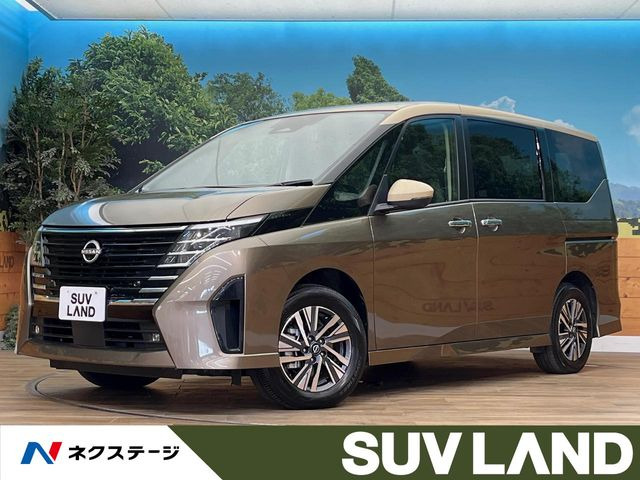 セレナ 1.4 e-4ORCE ハイウェイスターV 4WD