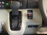 ディーラー整備士による納車前整備とアフターサービスは当店でお求めいただくのメリットのひとつです。