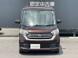 軽ハイトワゴンは後部座席のスペースに、ゆとりが有りますよ。